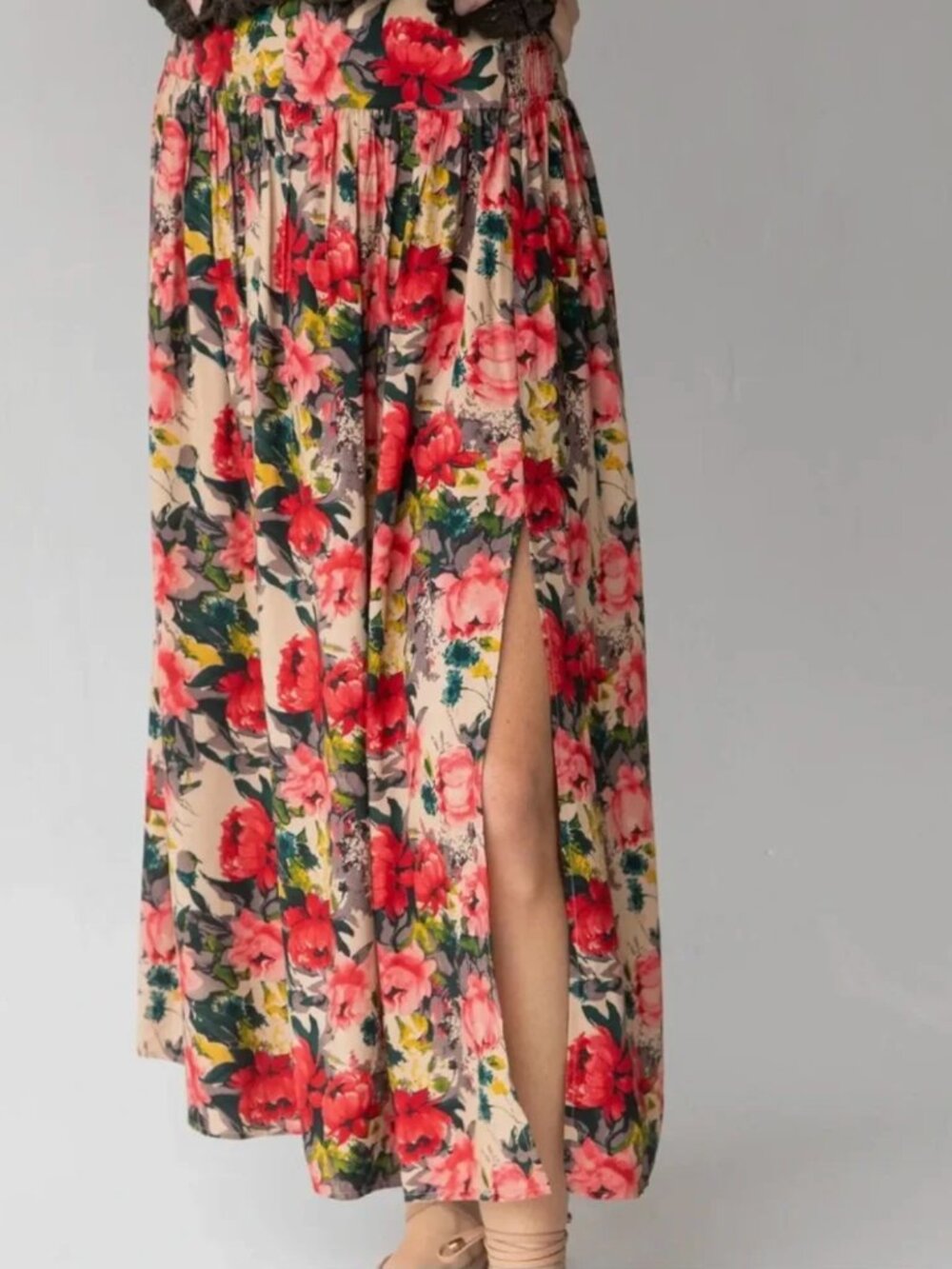 Natural Life Floral Roses Addie Midi Skirt - Size Medium